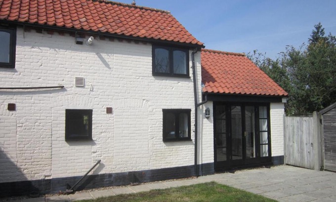 Irstead House | Thyme Cottage, an 18th century cottage in Norfolk