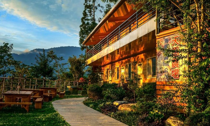 Fuxing District Bed & Breakfast | Tianen Farm
