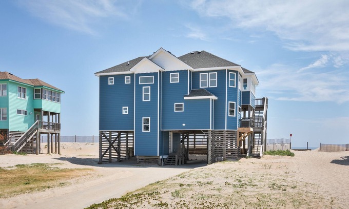 Rodanthe House | Tide Song | Oceanfront | Rodanthe | Sleeps 14