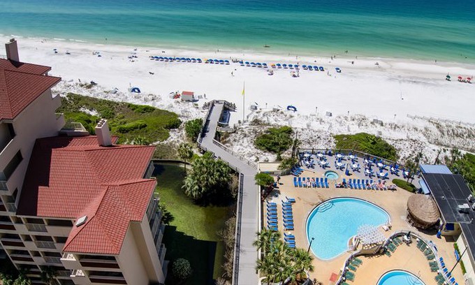 Sandestin Apartment | Tides 1203 | 5 Bedroom w/ Huge Balcony!