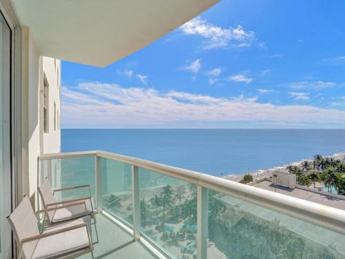 Hollywood South Central Beach House | Tides N-11g
