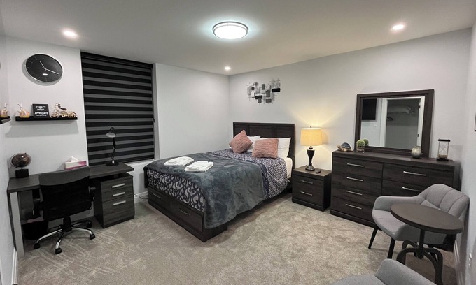 Riverside House | Tidy & beautiful room in a quiet neighborhood