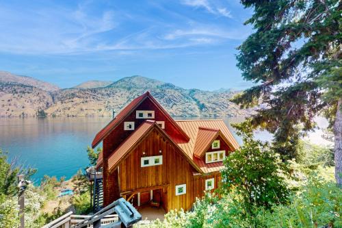 Chelan House | Tift Lake House