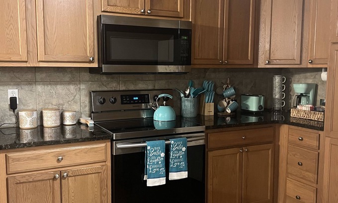 Highlands - Perkins Condo | Tiger Cove @ Brightside. Gated 3BR/2BA near LSU. Bring the entire family!