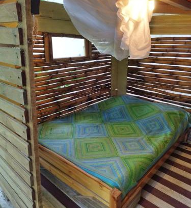 Deshaies Hostel | Tikazalou Eco Hostel