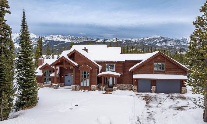 Big Sky House | Timber Lodge | Big Sky | 7 Bed, 10 Bath
