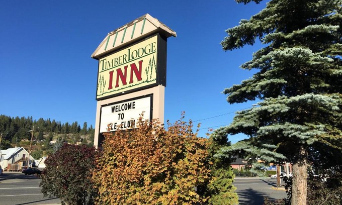 Cle Elum Hotel | Timber Lodge Inn