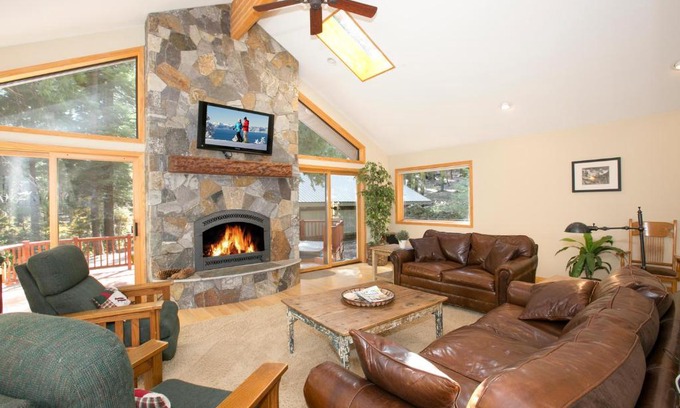 Timberland House | Timberland Retreat - Tahoe City West Shore 4 BR 4 Bath with private hot tub - Sleeps 9