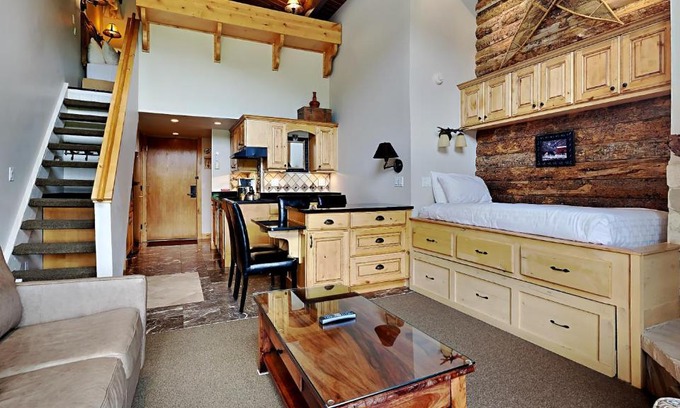 Snowmass Village House | Timberline Condominiums Studio Loft Deluxe Unit 317