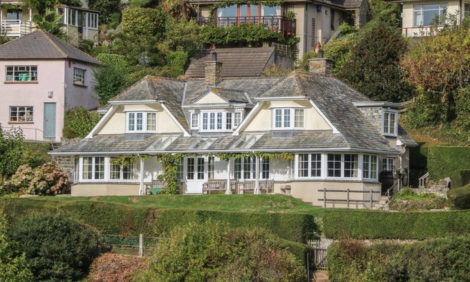 Newton Ferrers Cottage | Timbers