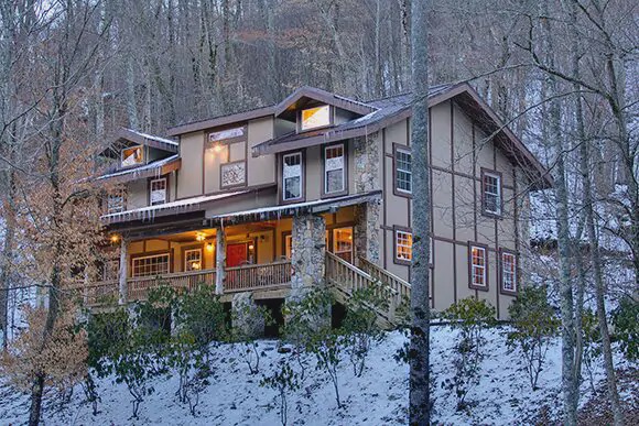 Mars Hill Cabin | Timberwolf Lodge in Mars Hill