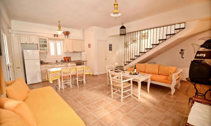 Agios Kirykos Apartment | Timessa Mezonette - Agios Kirikos