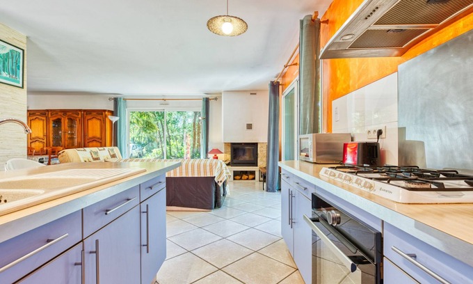 Naujac-Sur-Mer House | Tina by Interhome
