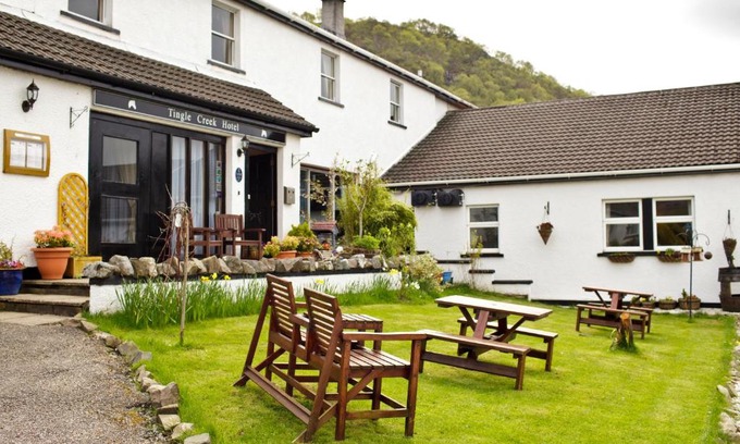 Erbusaig Hotel | Tingle Creek Hotel