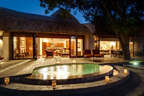 Thorny Bush Game Reserve Cabin | Tintswalo Safari