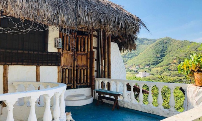Taganga House | tiny cabin near the beach