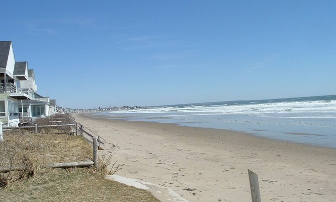 Ogunquit - Wells Cottage | Tiny home steps from the beach.