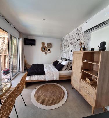 Le Thoronet House | TINY HOUSE avec piscine "La Bernadette" villa Sisyphe