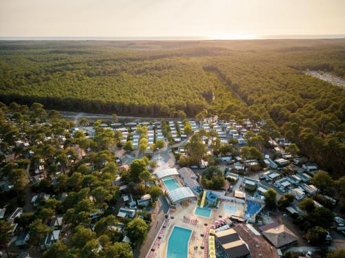 Claouey Resort | Tiny house famille nature cap ferret