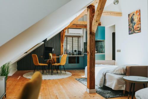Klaipeda Apartment | Tiny Oasis - Steps from OldTown