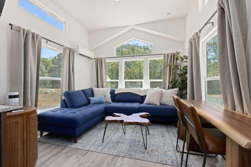 Three Rivers House | Tiny River House