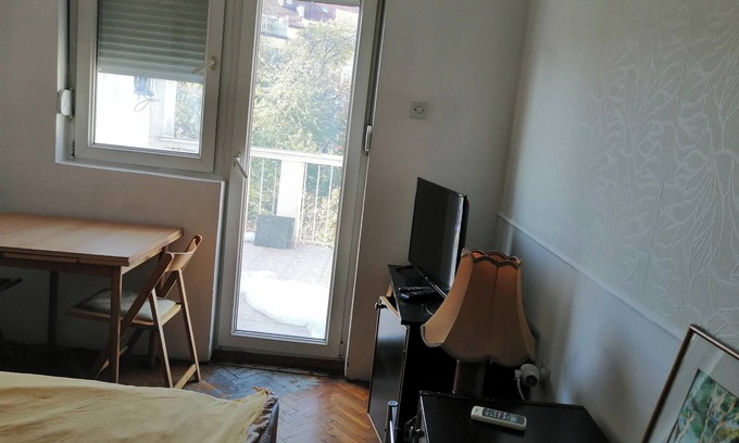 Palilula Apartment | Tiny Romantic Flat in the Centre