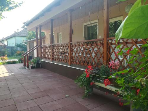 Szeged Apartment | Tiszavirág Apartmanház