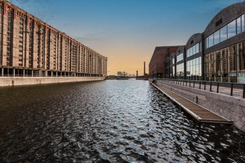 Vauxhall Hotel | Titanic Hotel Liverpool
