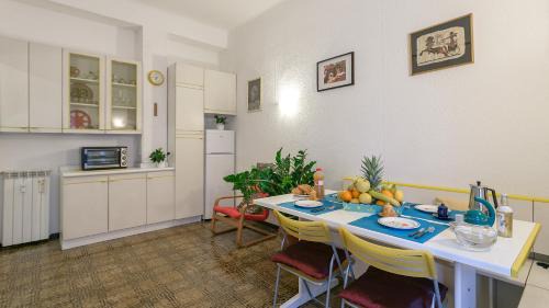 Guastalla Apartment | Titty House - Crocetta