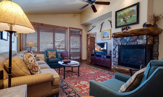 Steamboat Springs Condo | TL2207 | Lovely Residence | Pools | Close to Slopes | Winter Shuttle