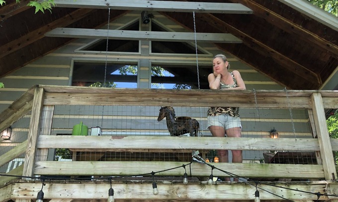 Tellico Plains House | Tlea Farm Mountain Log Cab. 73 Acres of Trails and Horse Paddocks 2 Steams+Lake