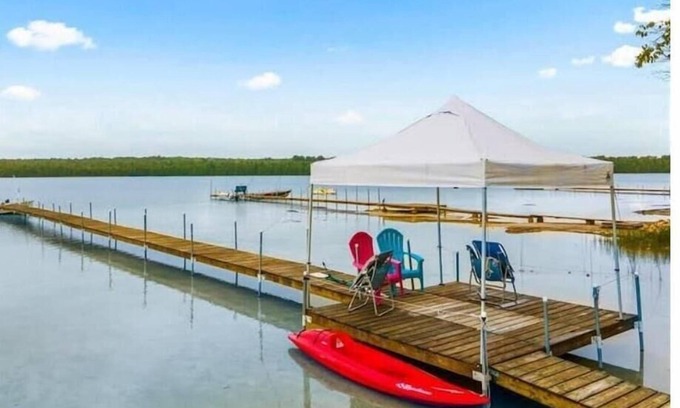 Tobermory House | Tobermory Family Lake House