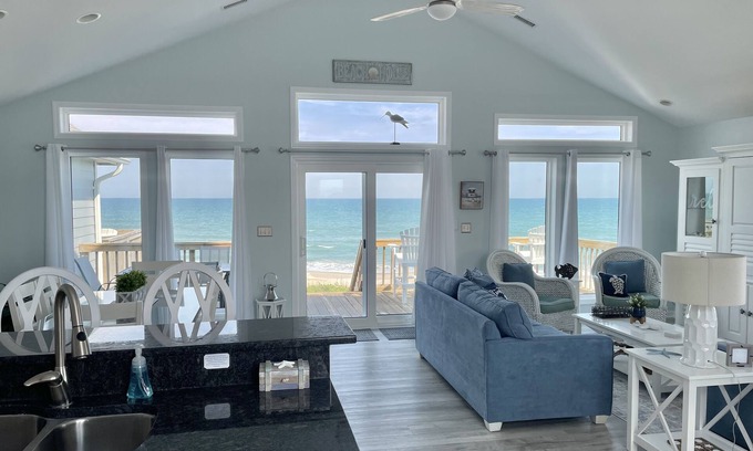 North Topsail Beach House | Toes in the Sand-Oceanfront