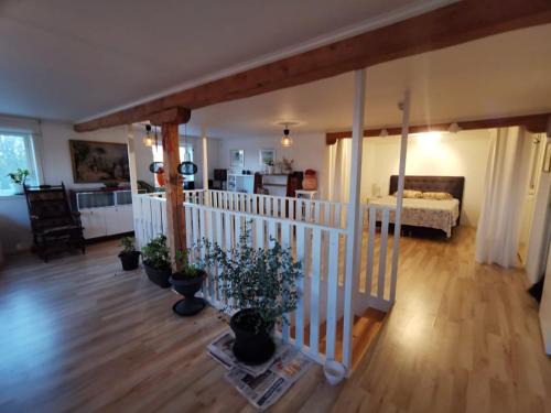 Varberg Municipality Apartment | Tofta Konstgalleri-Familjelägenhet