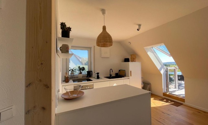 Muhr am See Apartment | Tolle Maisonette Wohnung mit Seeblick - Ferienwohnung Seeliebe