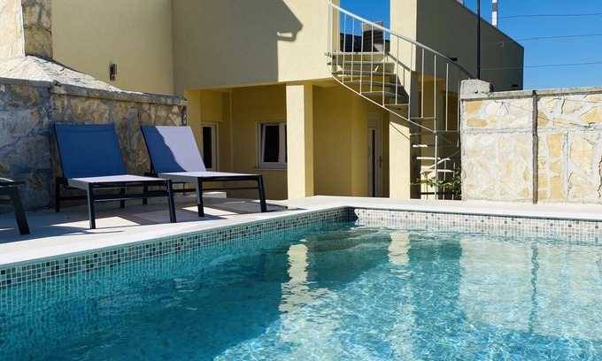 Bilice House | Tolles Ferienhaus mit Pool Maisonette in Kroatien