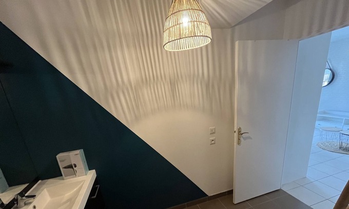 Besancon Apartment | Tomie apartment