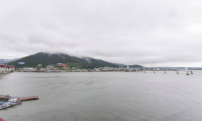 Geoje House | Tongyeong Gaetbawi Pension