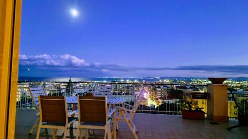 Borgo-Sanzio Apartment | Top Floor Aparthotel Bentivoglio 3