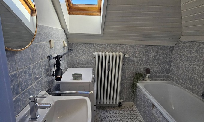 Bad Wilhelmshoehe Apartment | Top floor apartment with a wonderful view