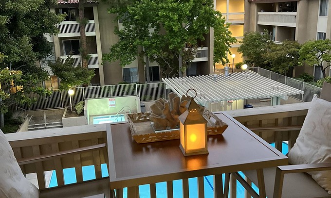 Pacific Beach Condo | Top floor beach getaway! Overlooks the pool and has all the amenities.