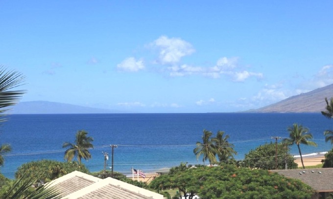 Kihei Condo | Top floor end unit great ocean view