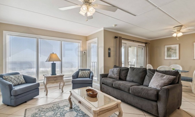 Ocean Cay Condo | Top floor Oceanfront condo that has spectacular ocean views and sunrises. This condo sleeps 6.
