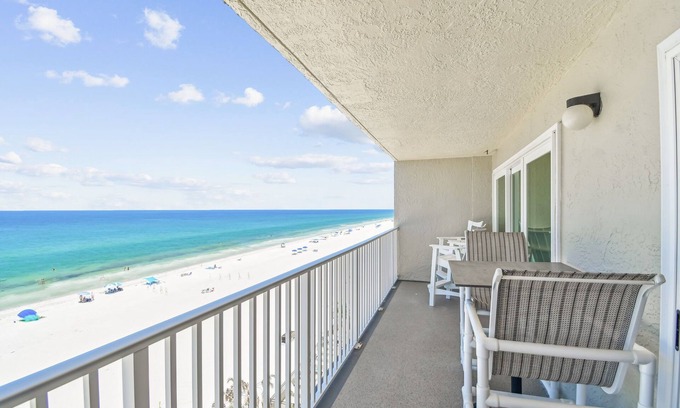 Indian Shores Condo | Top-Floor Oceanfront Condo at Seagate!