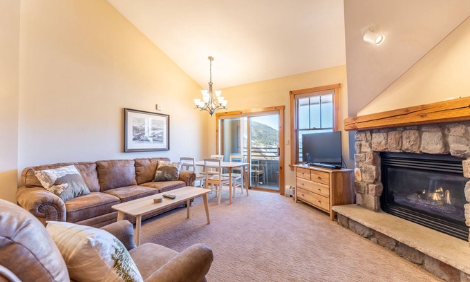 River Run Condo | Top Floor w/Mountain & Ski Slope Views, Ideal Location in River Run Village