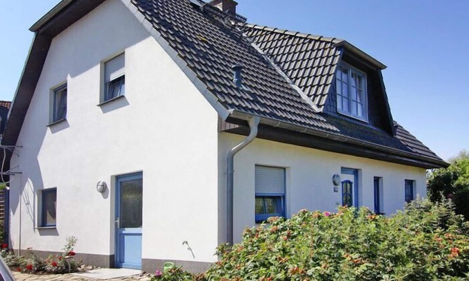 Timmendorf House | TOP - Holiday home with sauna and fireplace, Island of Poel