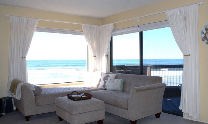 Pajaro Dunes Condo | Top level, premium oceanfront condo with 180° unobstructed ocean view.