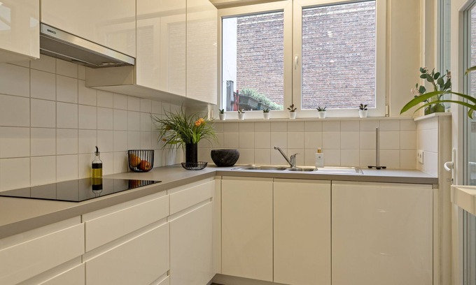 South Antwerp Apartment | Top Located CREATIVE apartment by Lit d'Art next to Museum Zuid Antwerp