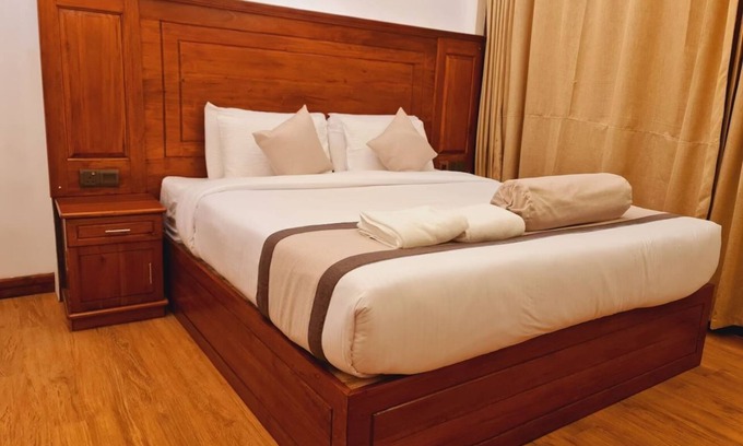 Nuwara Eliya Apartment | TOP RICH HOTEL-Superior Double Room #2