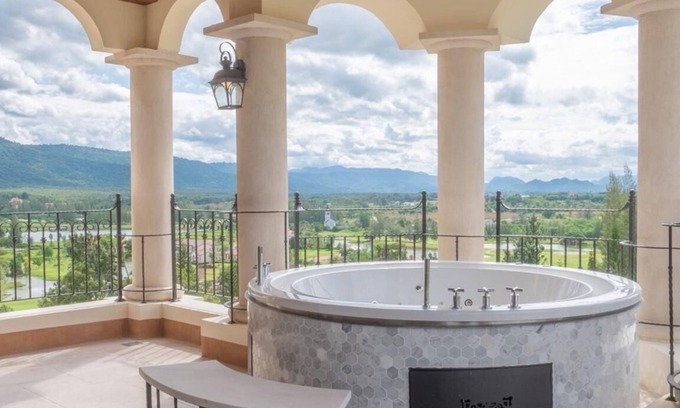 Pong Ta Long Hotel | Toscana Valley Castello Della Valley